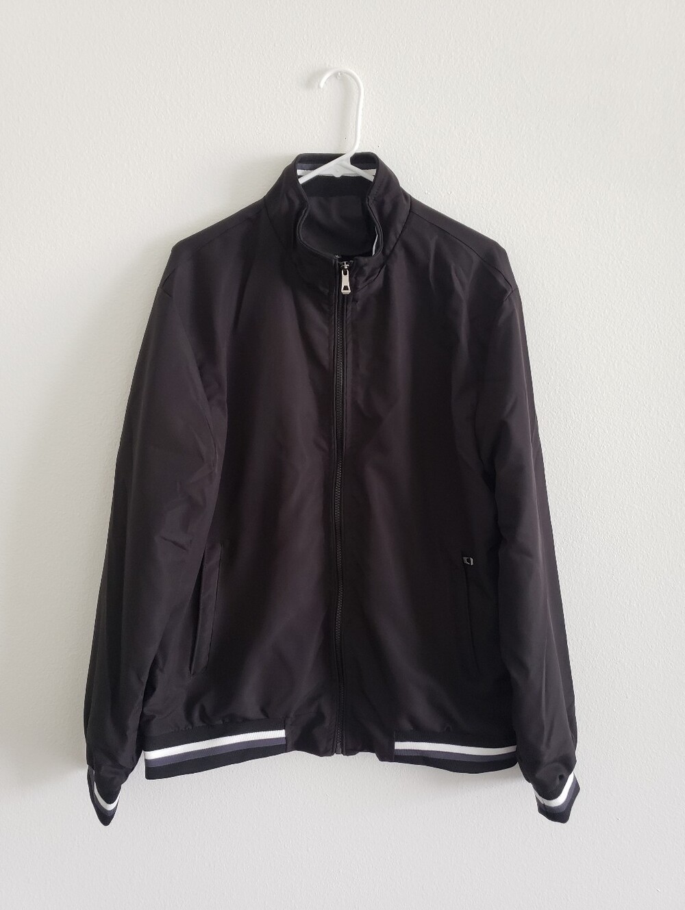 Men's Black Windbreaker Jacket
